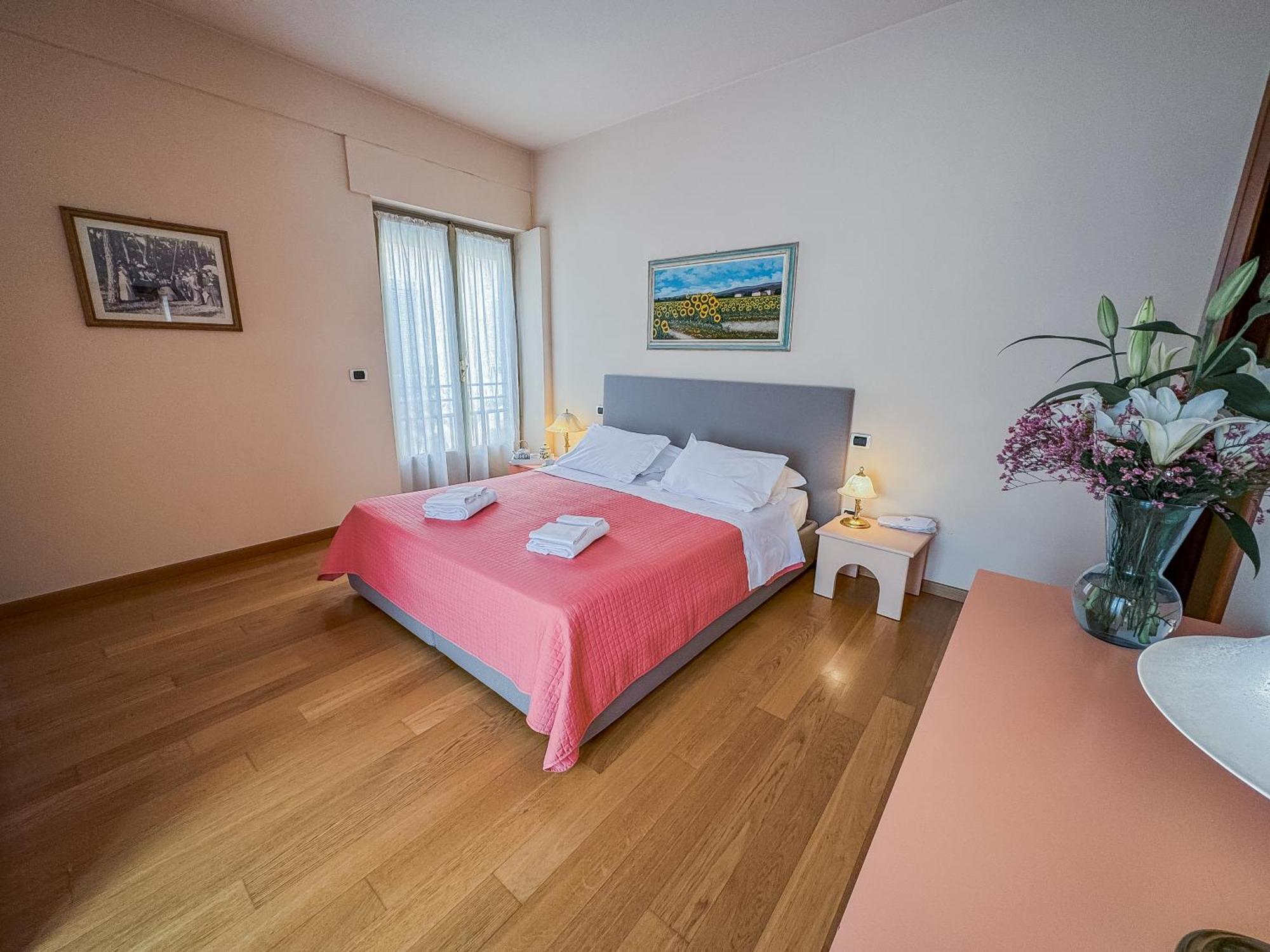 Casa Paolina Aparthotel Lucca Exteriör bild